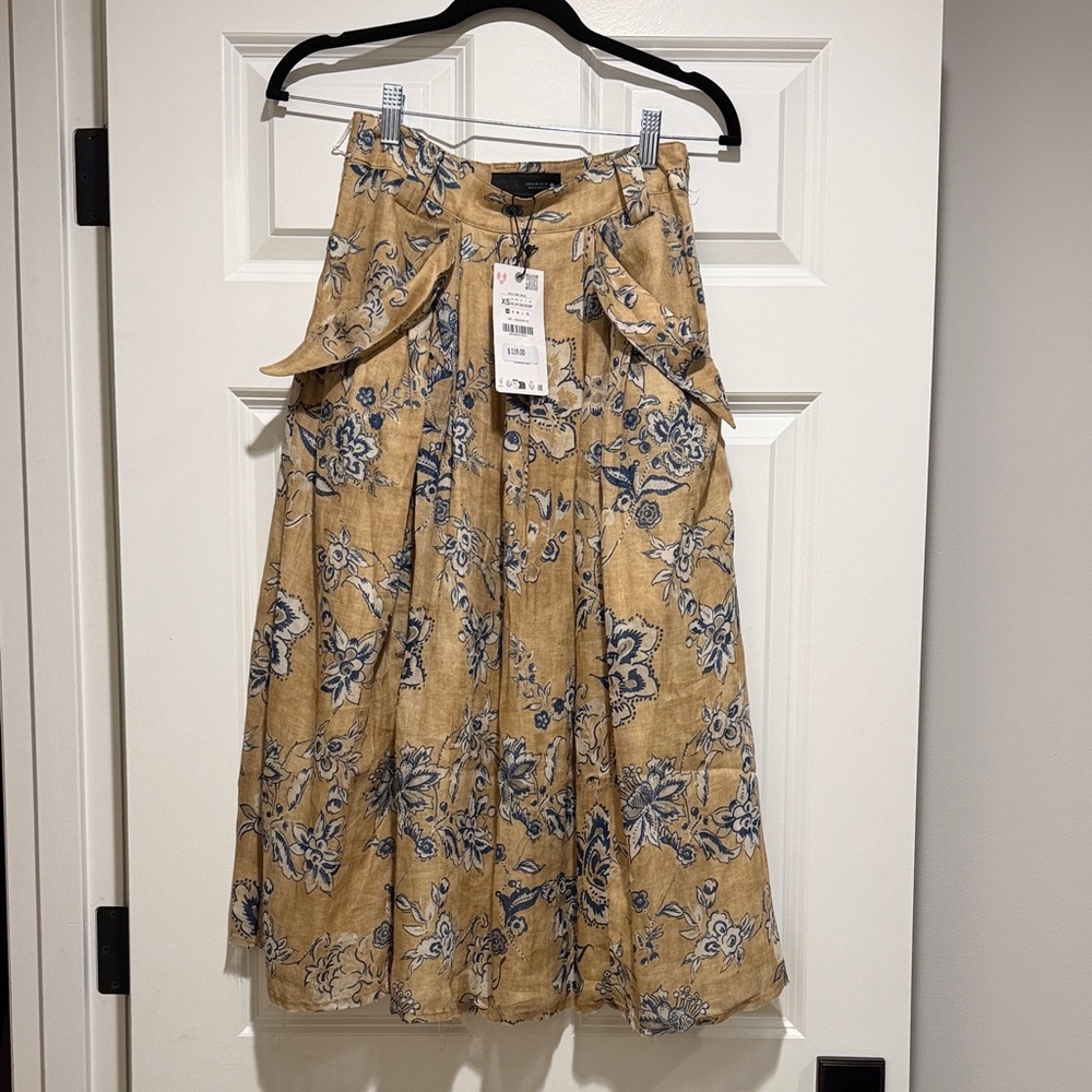 NWT - Floral Patterned Linen Tan and Blue Skirt
